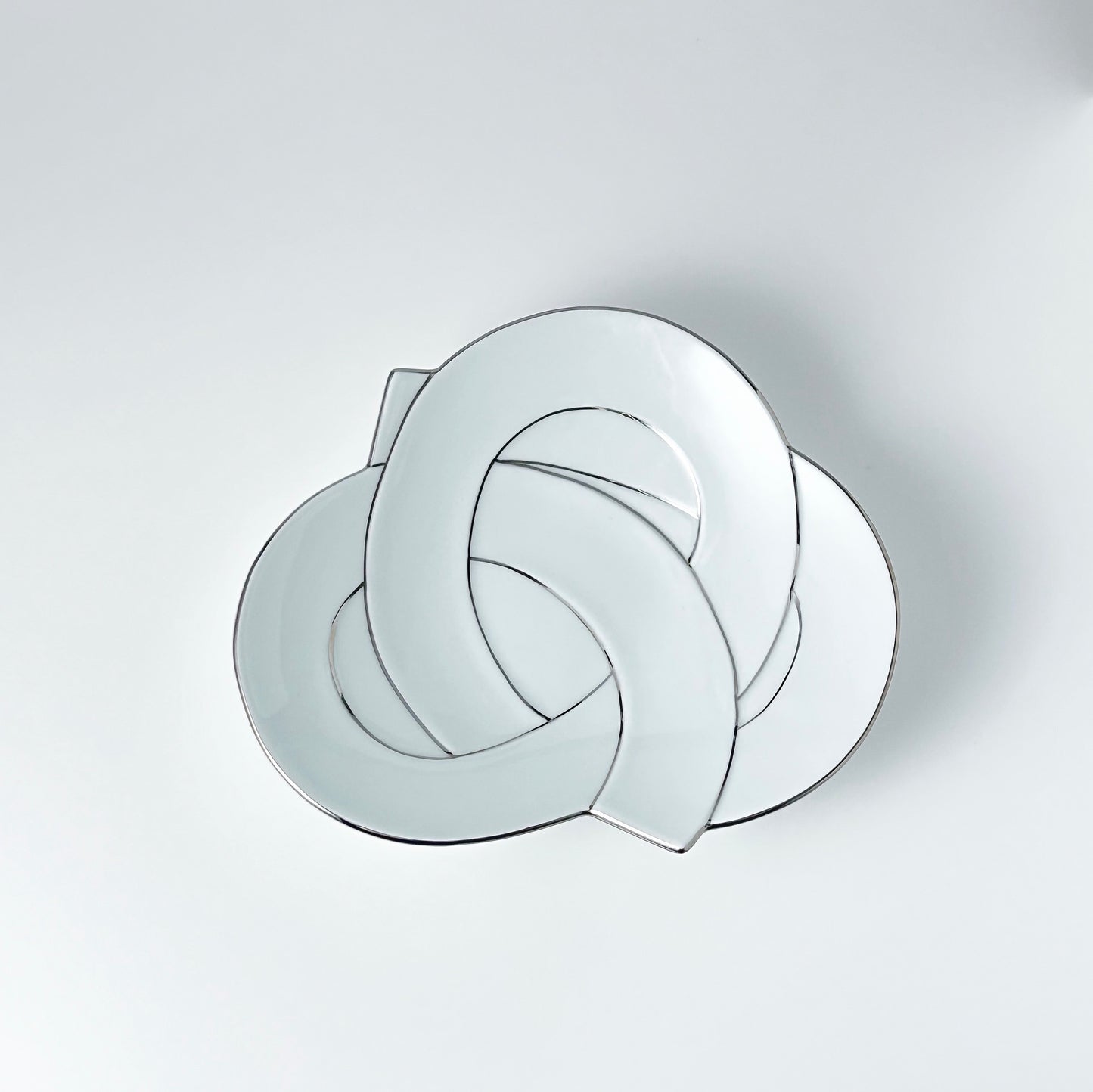 Plain Knot Large Plate