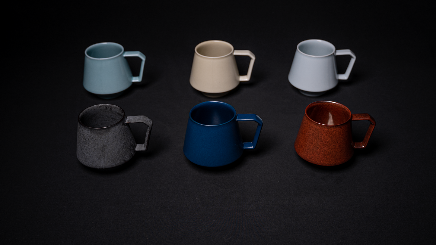 39Arita Mug