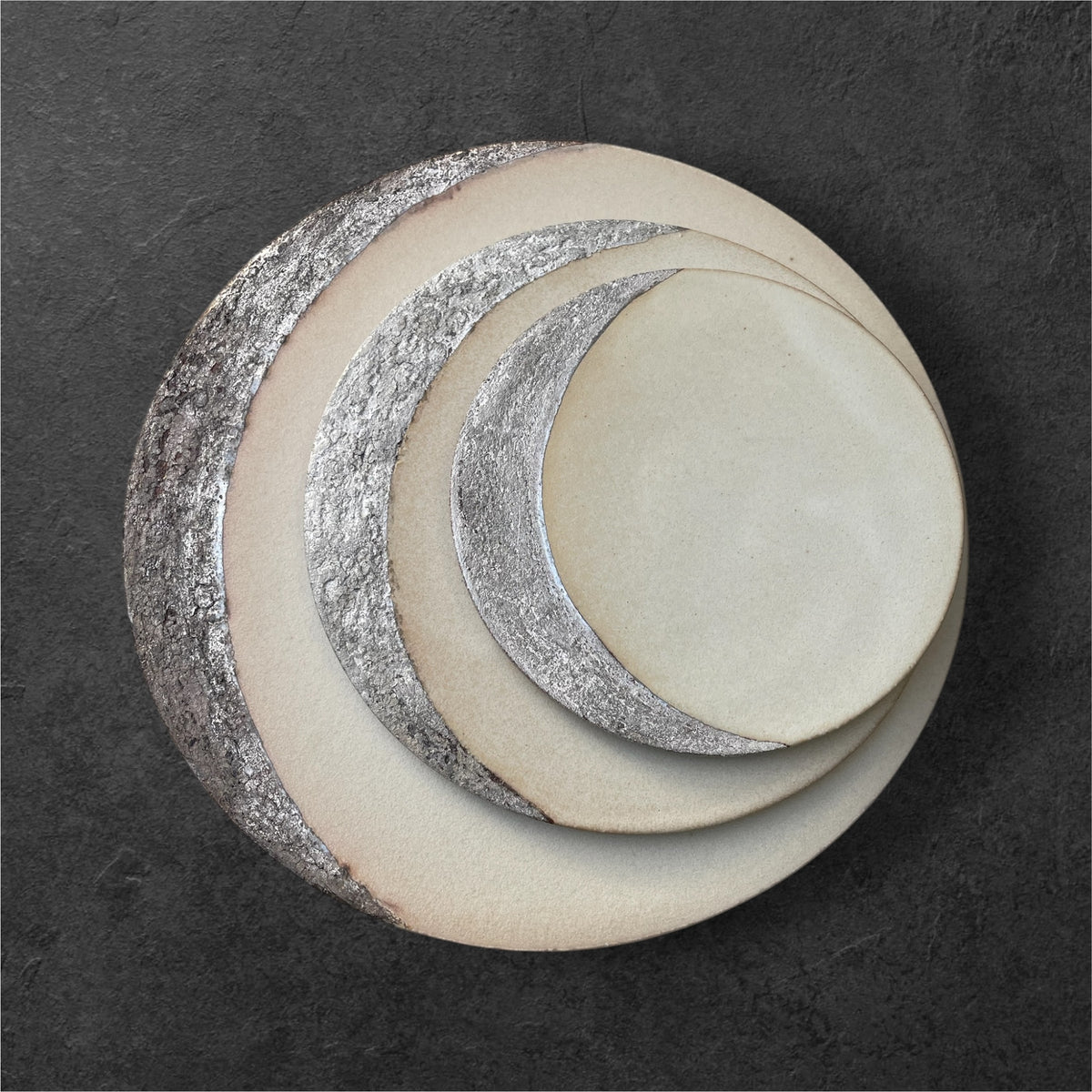 Arasabi White Moon Plate Gift Set — Set of 3