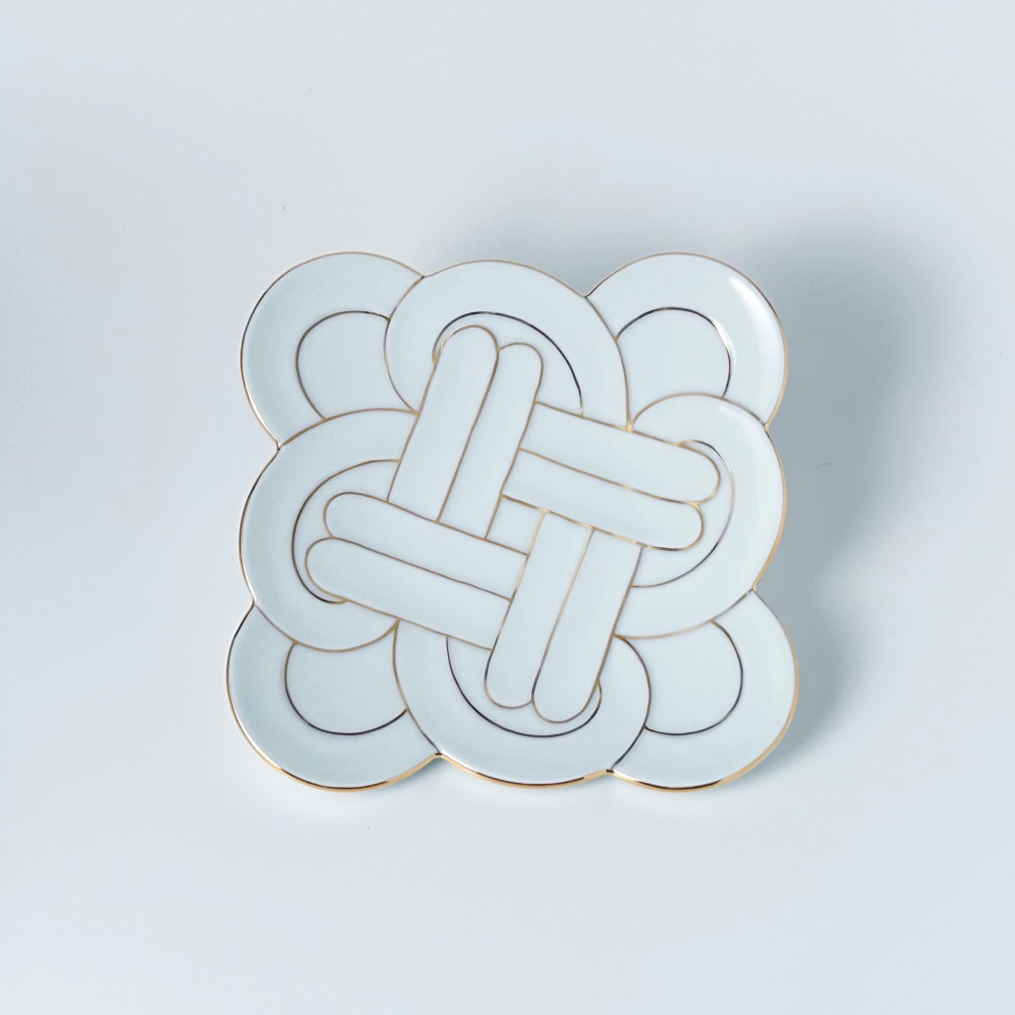 Lucky Knot Serving Plate
