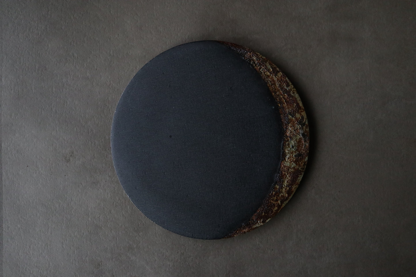 Arasabi Black Moon Plates
