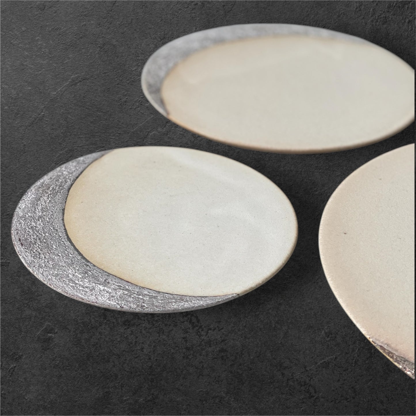 Arasabi White Moon Plates