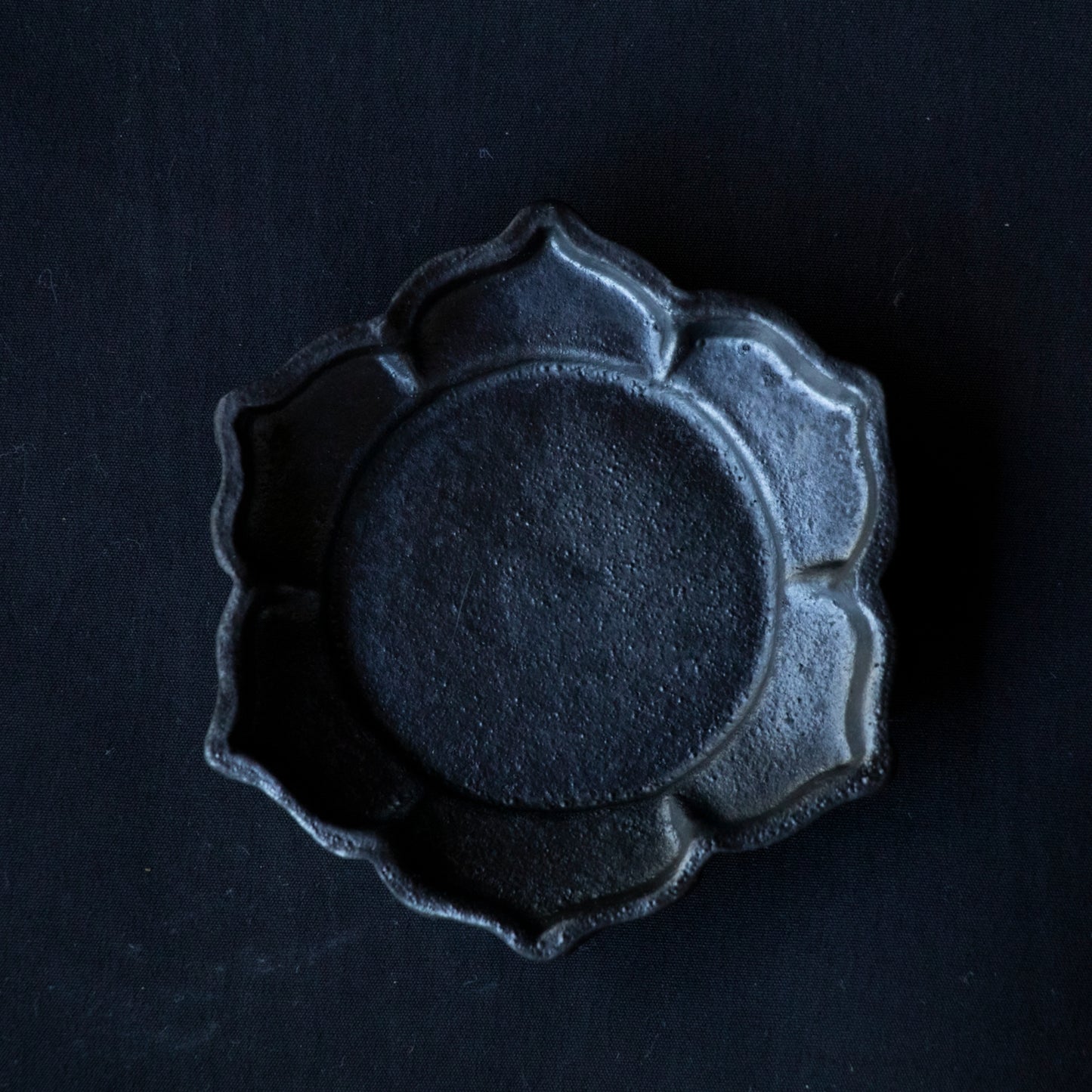 Blackware Floral Sauce Plates