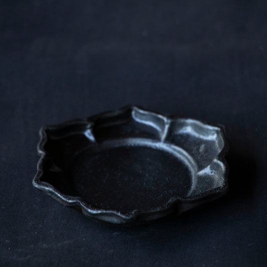 Blackware Floral Sauce Plates