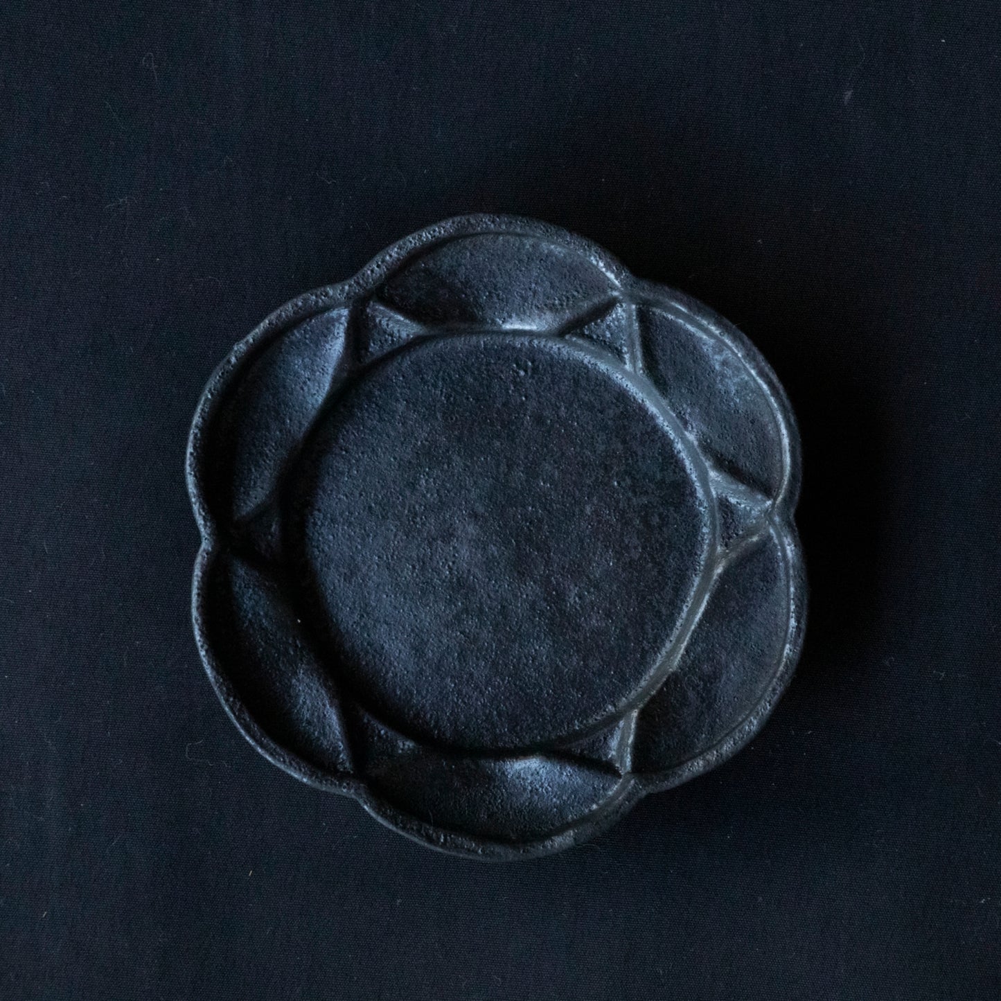 Blackware Floral Sauce Plates