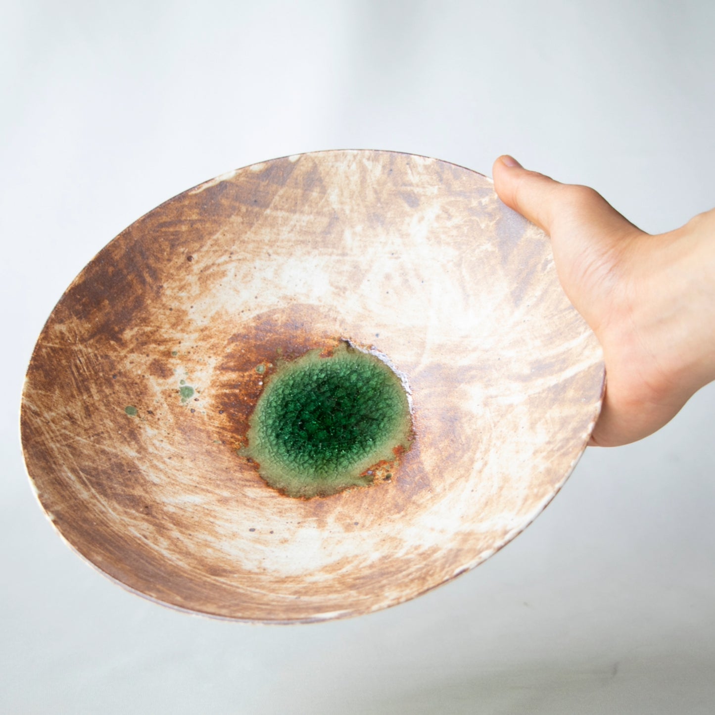 Hakeme Serving Bowl with Green Center