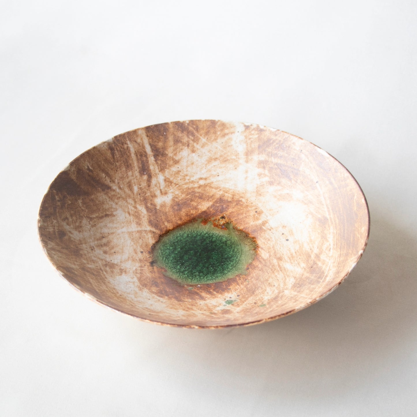 Hakeme Serving Bowl with Green Center