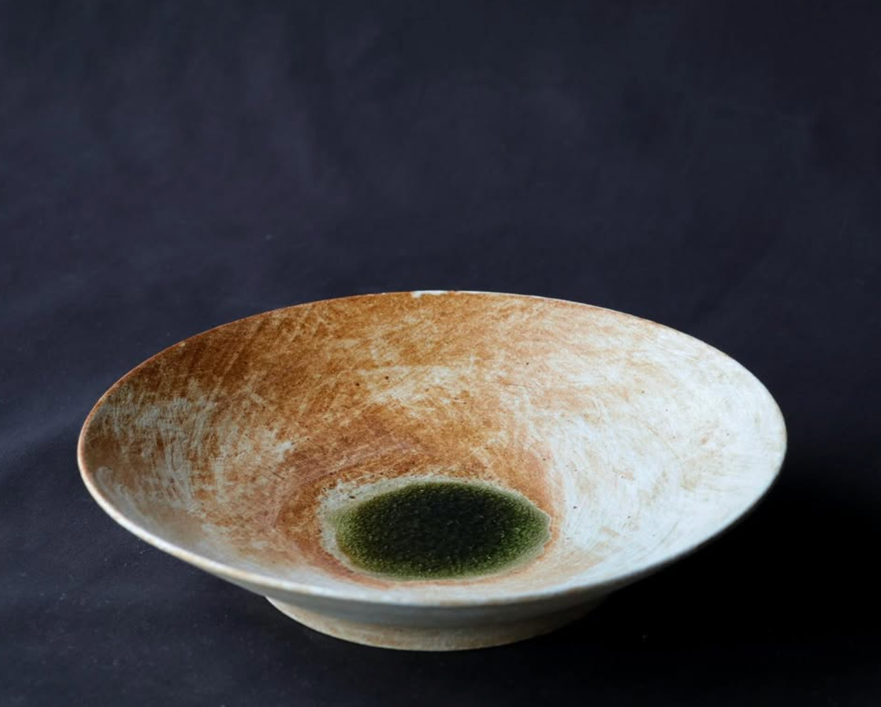 Hakeme Shallow Bowl