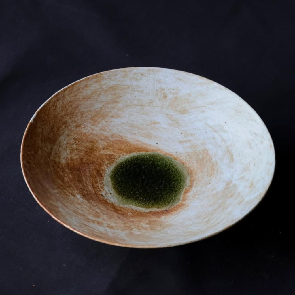 Hakeme Shallow Bowl